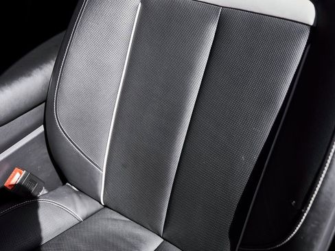 Used 2023 Rolls-Royce Cullinan AWD/4WD image 50