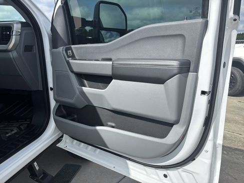 Used 2024 Ford F250 XL w/ STX Appearance Package image 18