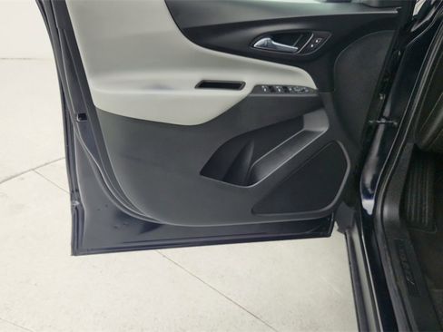 Certified 2020 Chevrolet Equinox LS w/ LS Convenience Package image 25