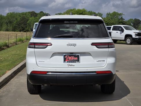 New 2025 Jeep Grand Cherokee L Limited w/ Trailer Tow Package AWD/4WD image 4