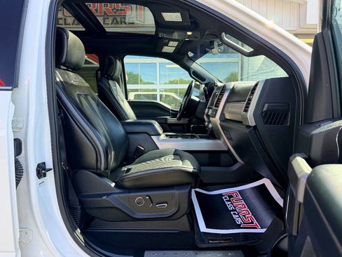 Used 2020 Ford F250 Platinum w/ FX4 Off-Road Package AWD/4WD image 40