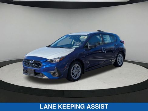 Certified 2025 Subaru Impreza 2.0i image 6