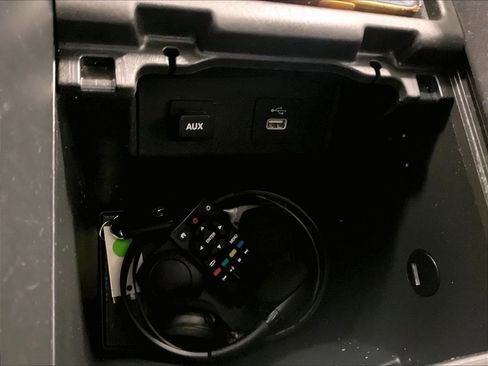 Used 2023 Honda Odyssey Elite image 27