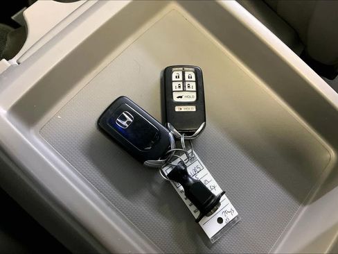 Used 2015 Honda Odyssey EX-L image 13
