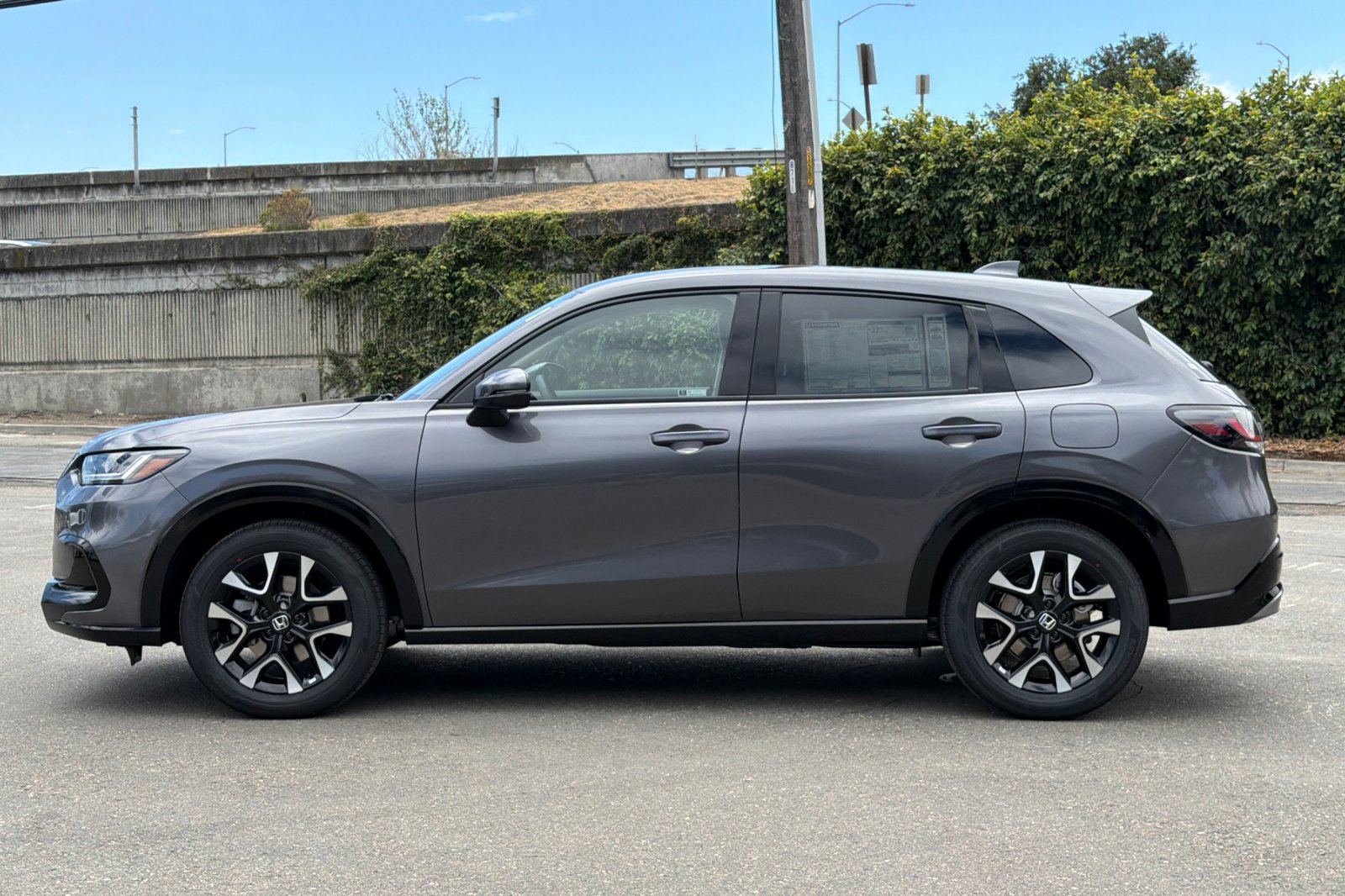 New 2027 Honda HR-V EX-L image 7