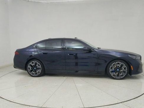 Used 2025 BMW i5 xDrive40 w/ M Sport Package image 67