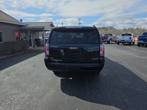 Used 2020 GMC Yukon XL SLT image 7