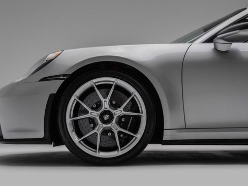 Used 2024 Porsche 911 GT3 RWD image 10