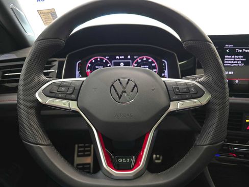 Used 2026 Volkswagen Jetta GLI Autobahn FWD image 10