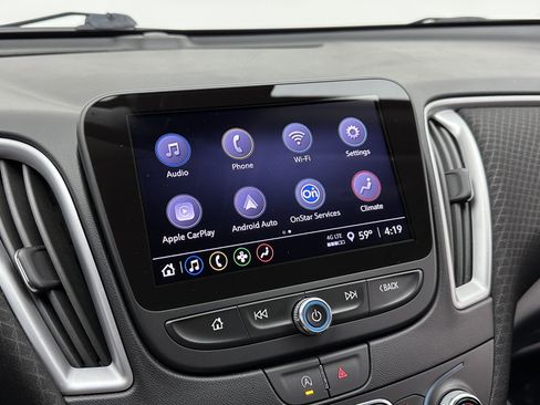 Used 2024 Chevrolet Malibu LT image 15