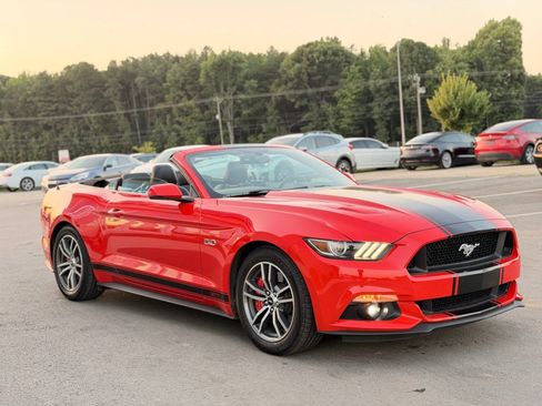 Used 2015 Ford Mustang GT Premium w/ Equipment Group 401A RWD image 8