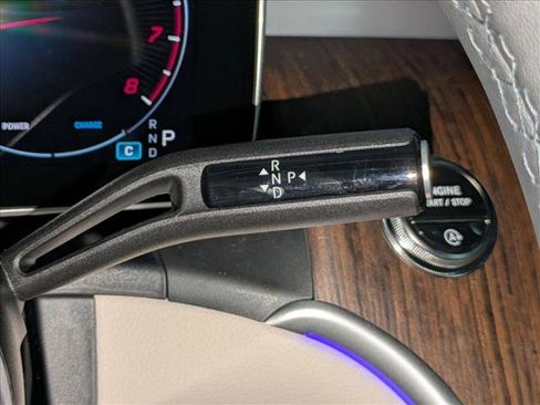 New 2026 Mercedes-Benz GLC 300 image 12