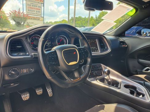 Used 2022 Dodge Challenger R/T Scat Pack image 8