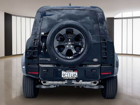 Used 2023 Land Rover Defender 110 X-Dynamic SE AWD/4WD image 5