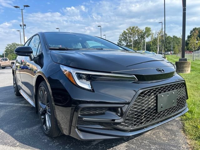 New 2026 Toyota Corolla SE FWD image 1