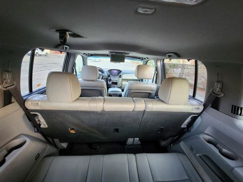 Used 2012 Honda Pilot Touring image 14