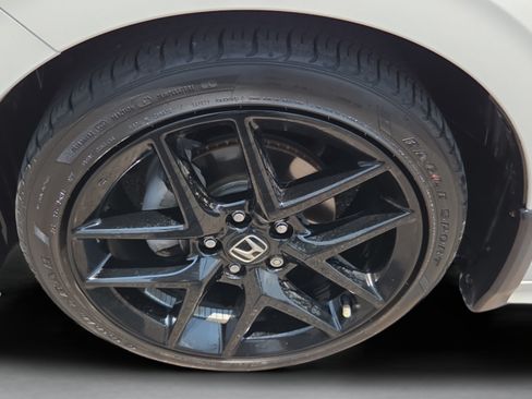 Certified 2024 Honda Civic Sport image 29