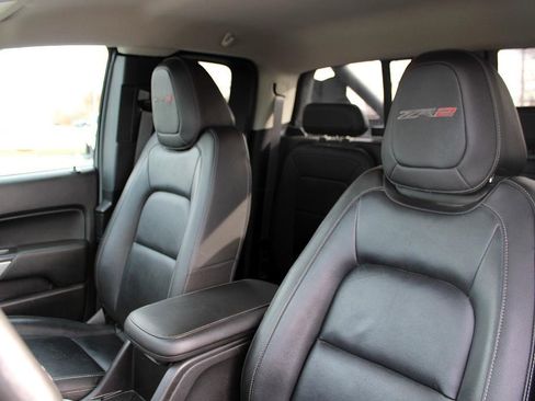 Used 2018 Chevrolet Colorado ZR2 w/ ZR2 Dusk Special Edition image 27