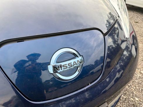 Used 2017 Nissan Leaf S FWD image 15
