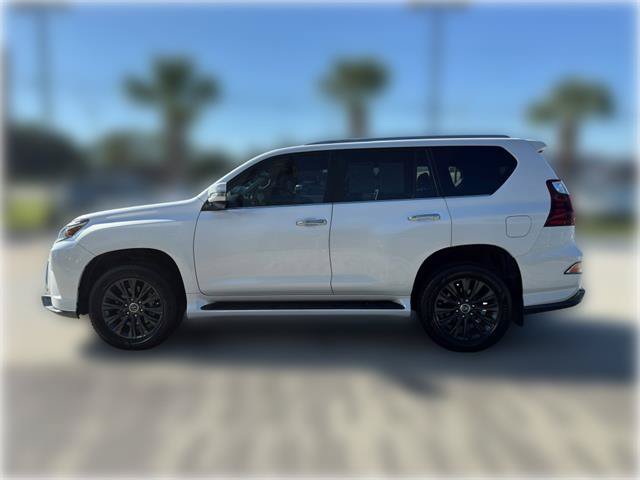 Used 2022 Lexus GX 460 Premium w/ Accessory Package AWD/4WD image 4