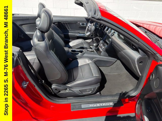 Used 2022 Ford Mustang Premium RWD image 23