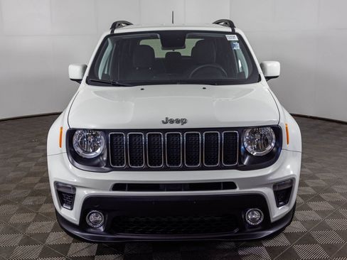Used 2019 Jeep Renegade Latitude FWD image 8