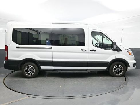 Used 2022 Ford Transit 350 XLT image 8