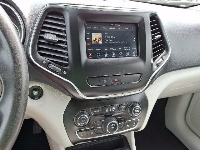 Used 2020 Jeep Cherokee Latitude Plus AWD/4WD image 33