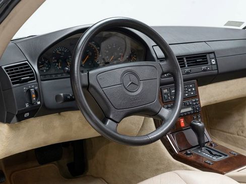Used 1995 Mercedes-Benz SL 500 image 17