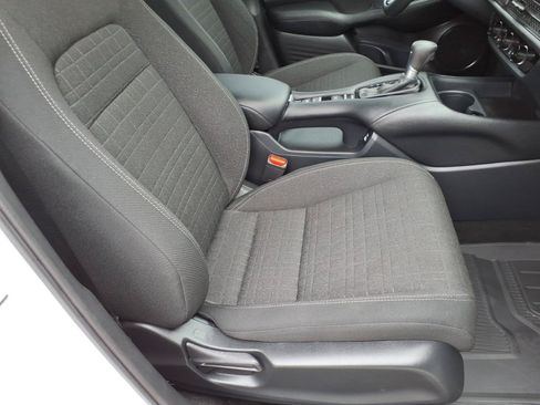 Used 2023 Honda HR-V LX image 22