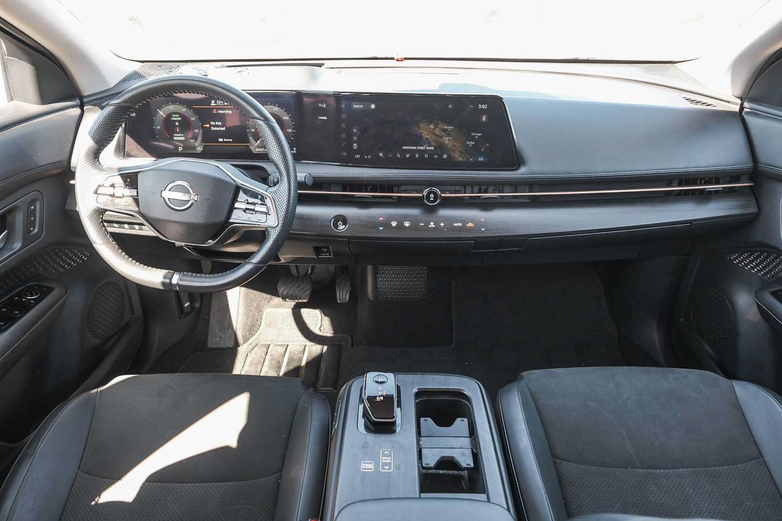 Used 2024 Nissan Ariya FWD image 13