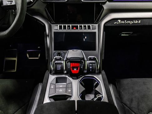 Used 2023 Lamborghini Urus Performante AWD/4WD image 53