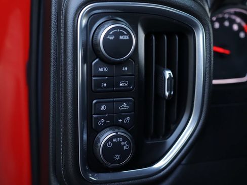 Used 2020 Chevrolet Silverado 1500 RST w/ True North Edition AWD/4WD image 10