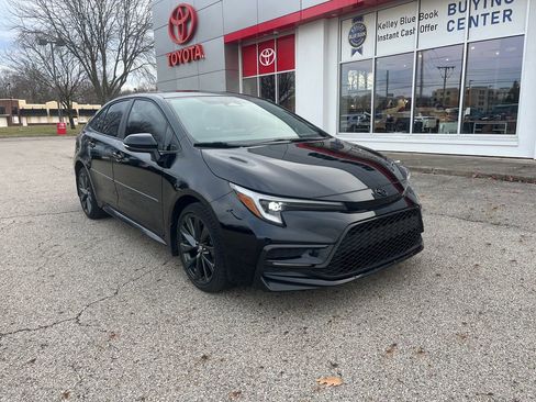 Certified 2024 Toyota Corolla SE image 7