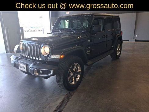 Certified 2019 Jeep Wrangler Unlimited Sahara w/ Cold Weather Group AWD/4WD image 4