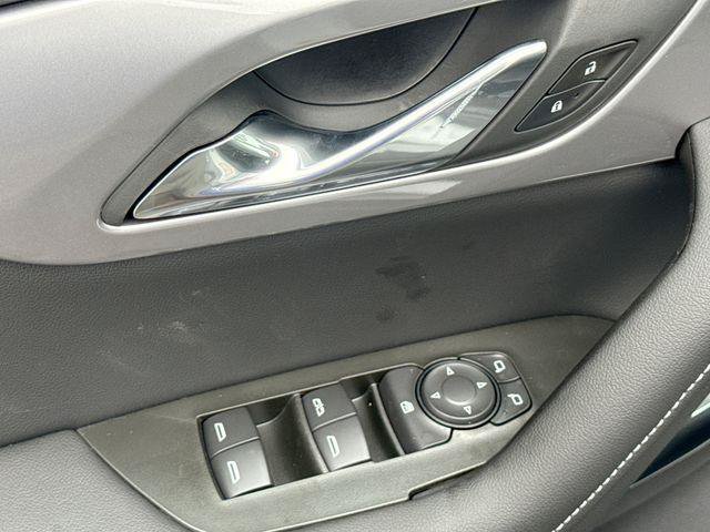 New 2026 Chevrolet Blazer LT w/ Convenience Package FWD image 15