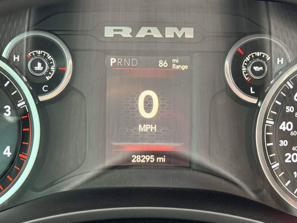 Used 2022 RAM 2500 Big Horn w/ Cold Weather Group AWD/4WD image 25
