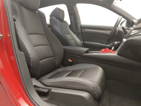 Used 2019 Honda Accord Sport image 21
