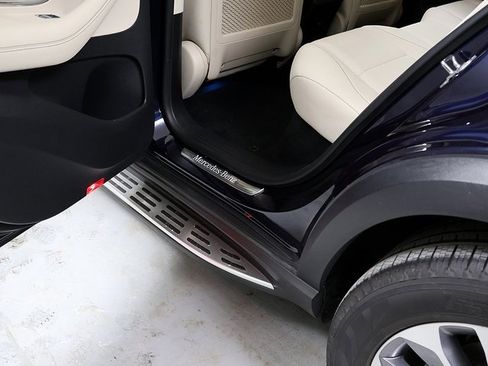 Used 2021 Mercedes-Benz GLE 350 4MATIC image 30