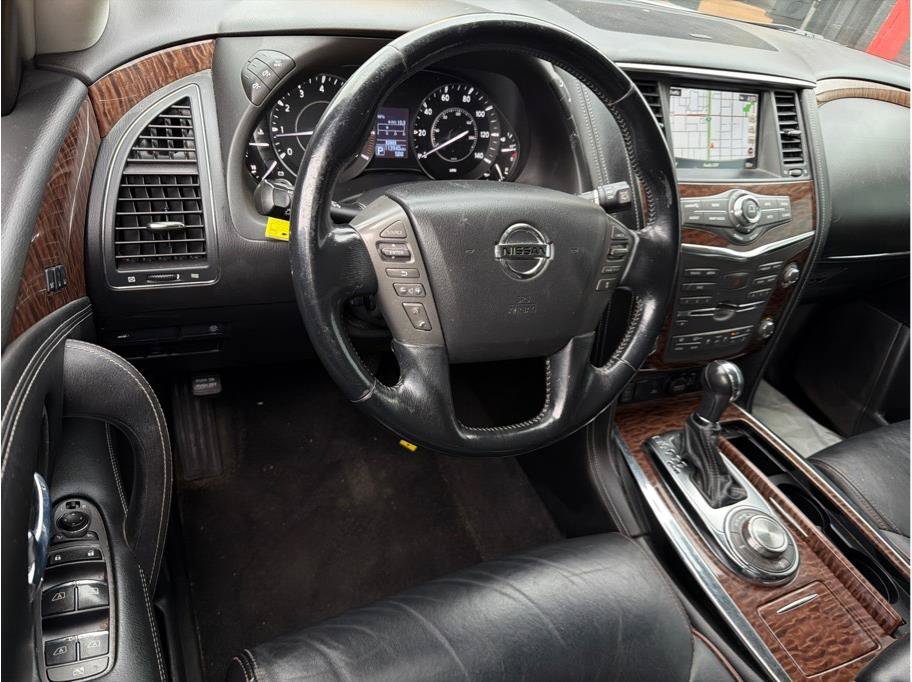 Used 2020 Nissan Armada SL AWD/4WD image 2