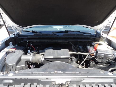 Used 2023 Chevrolet Silverado 2500 Custom w/ Infotainment Package image 21