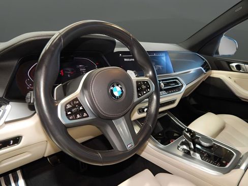 Used 2022 BMW X5 xDrive40i w/ M Sport Package image 15