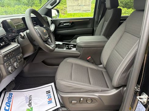 New 2026 Chevrolet Tahoe LS w/ LS Custom Edition AWD/4WD image 15