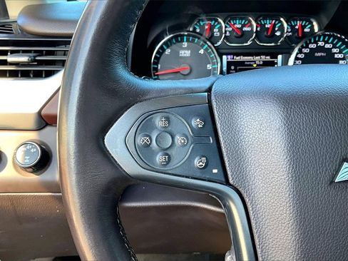 Used 2015 Chevrolet Tahoe LTZ image 14