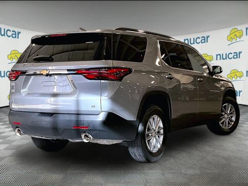 Used 2023 Chevrolet Traverse LT image 6