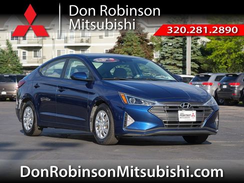 Used 2020 Hyundai Elantra SE FWD image 1