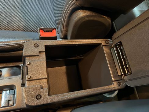 Used 2014 Jeep Compass Latitude image 40