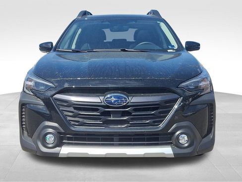 Certified 2025 Subaru Outback Limited image 2