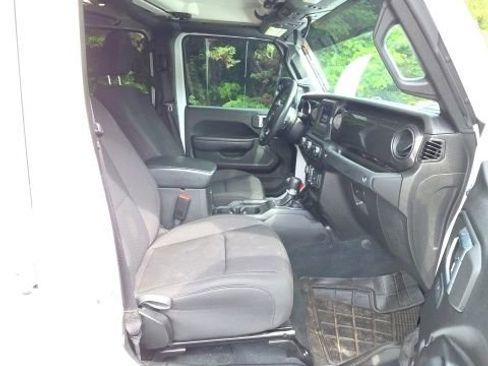 Used 2022 Jeep Gladiator Sport AWD/4WD image 22