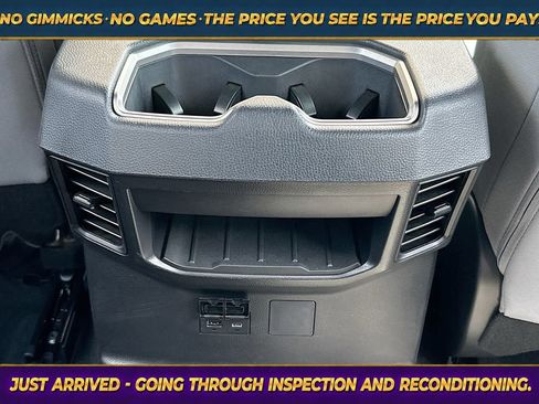 Used 2025 Toyota Tundra SR5 AWD/4WD image 19